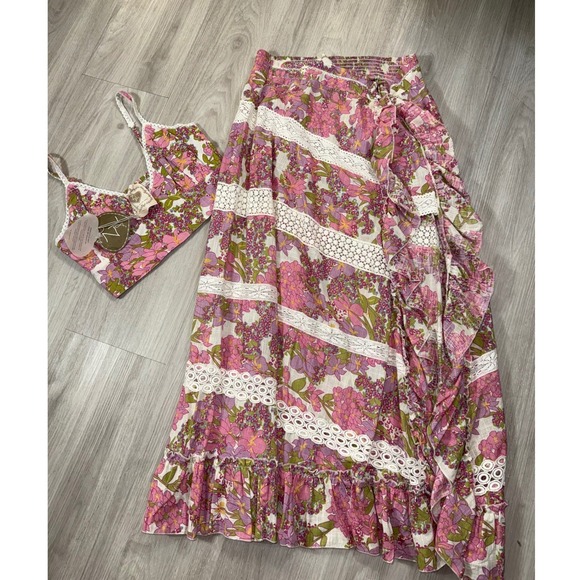 Z&L Europe Dresses & Skirts - Z&L Europe Women Pink Floral Lace Trim Crop Top and Maxi Skirt Set Size L NWT